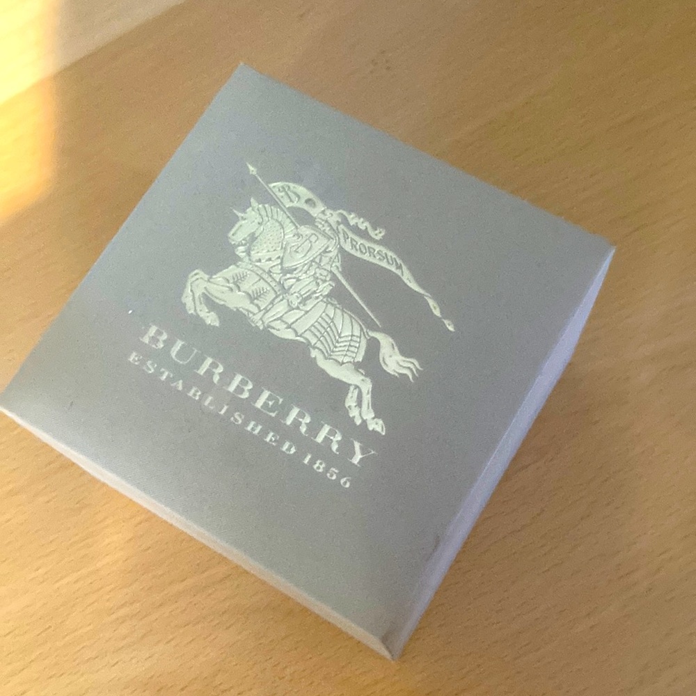 Burberry watch box